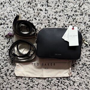 Ted Baker Elegant Black Crossbody Bag - 1 ring clip missing